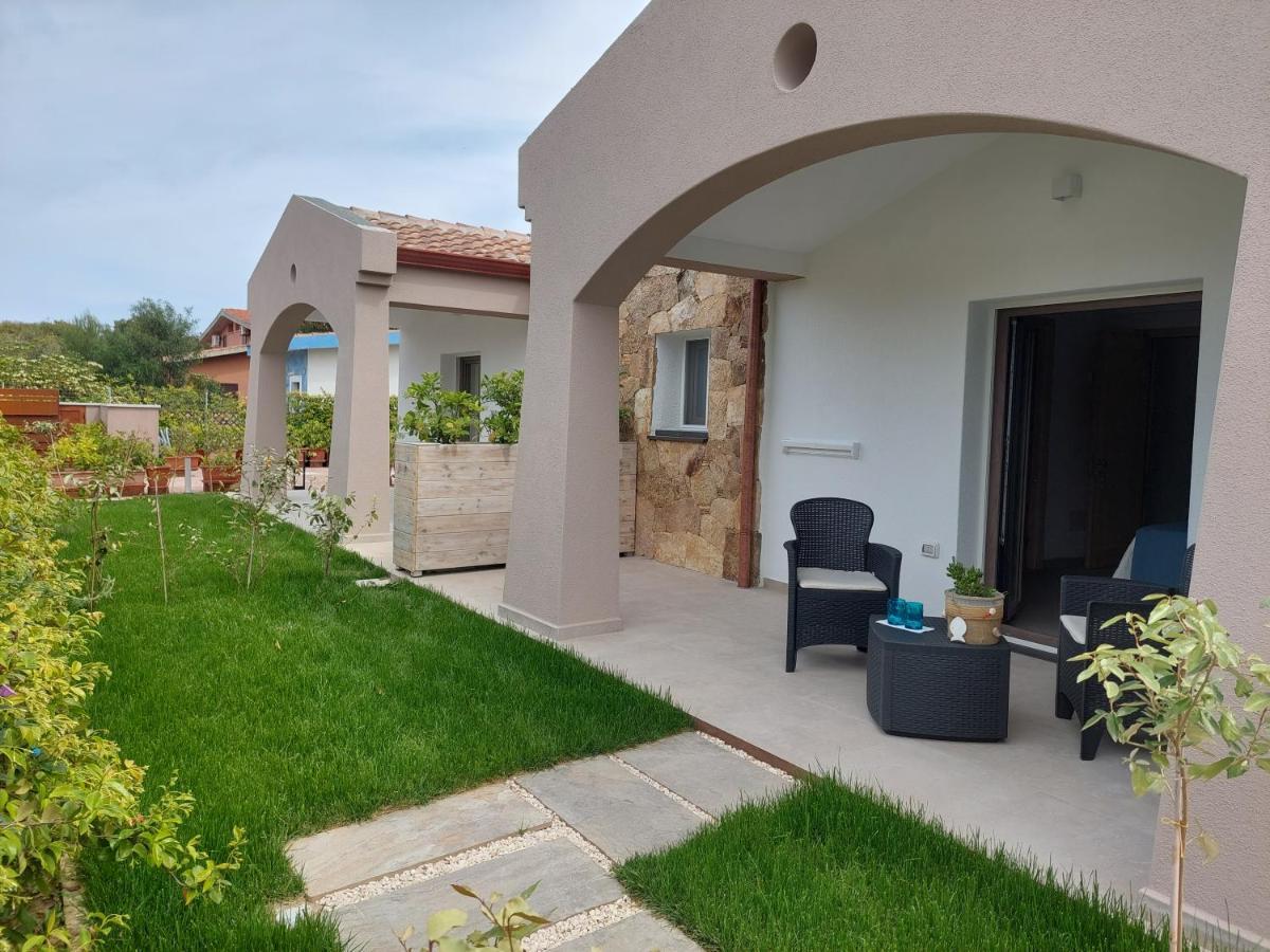Domoemare Hotel Синискола Екстериор снимка