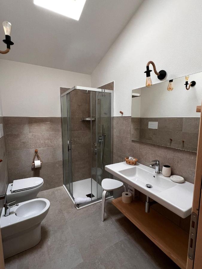 Domoemare Hotel Синискола Екстериор снимка